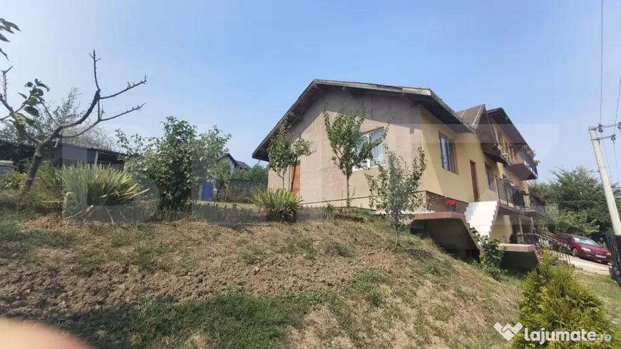 Casă cu 3 camere cu Teren 350 Mp în Vișani
