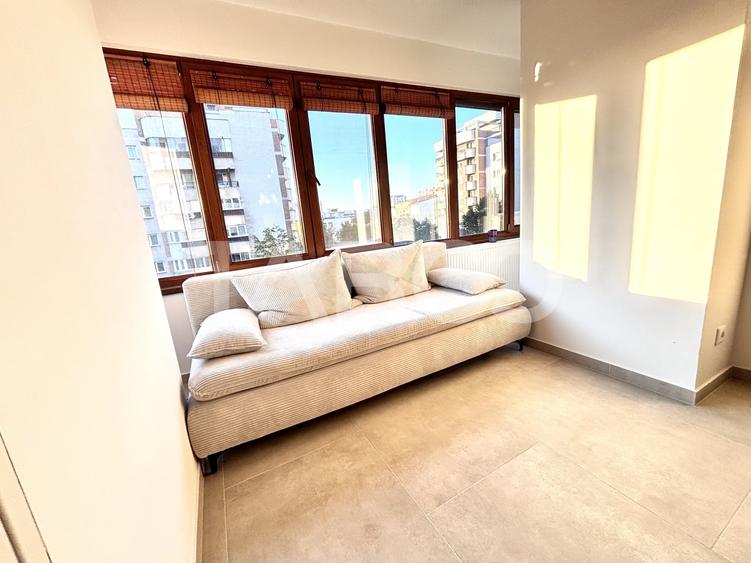 Apartament cu 3 camere semidecomandat, mobilat în Mărăști