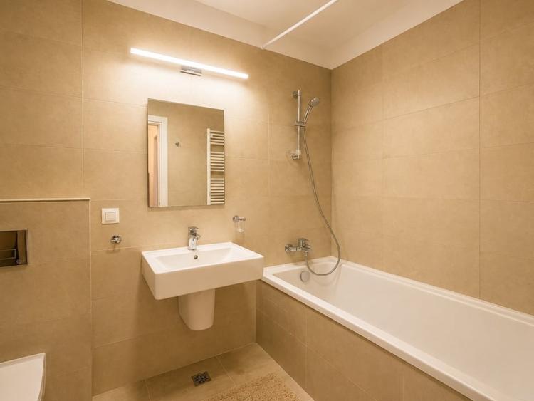 Apartament cu 2 camere decomandat, mobilat în Pipera