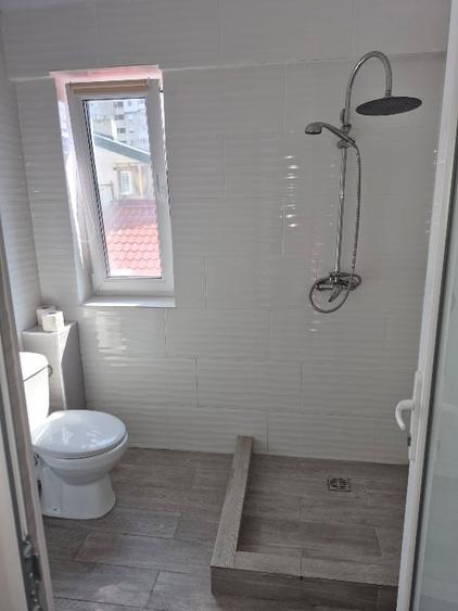 Apartament cu 2 camere, mobilat în Faleza Nord
