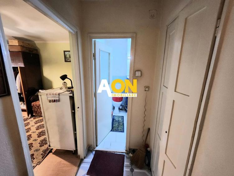 Apartament cu 2 camere decomandat, mobilat în Cetate