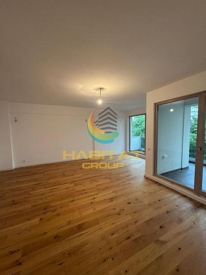 Apartament cu 4 camere decomandat în Iancului