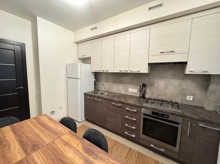 Garsonieră decomandată în Tineretului