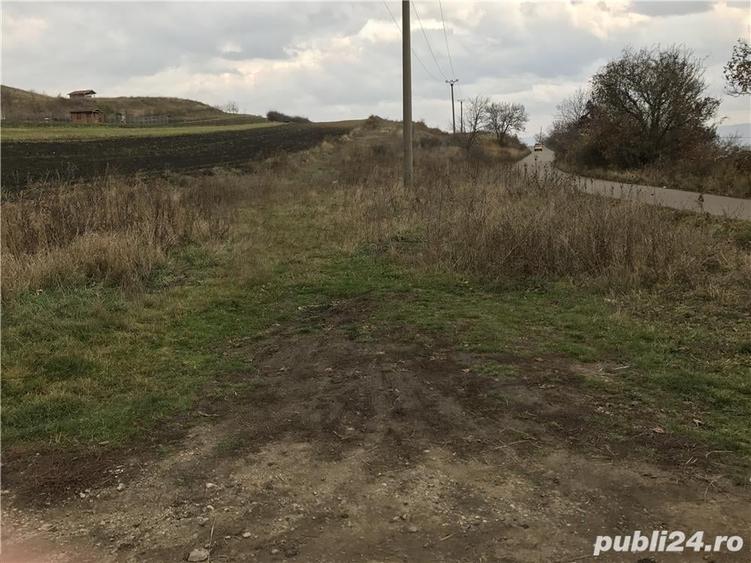 Teren de 5800 mp, în Central