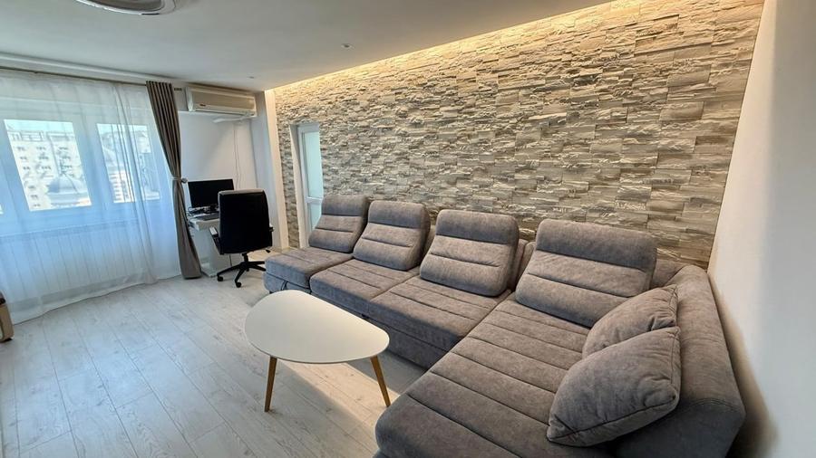 Apartament cu 3 camere decomandat în Unirii