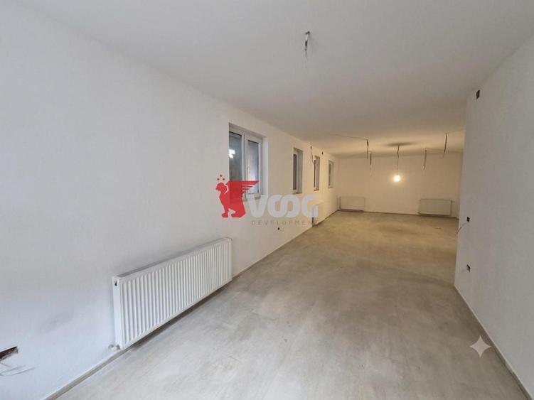 Casă individuală cu 6 camere cu Teren 452 Mp în Ultracentral