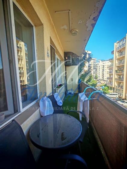 Apartament cu 2 camere semidecomandat, mobilat în Baciu