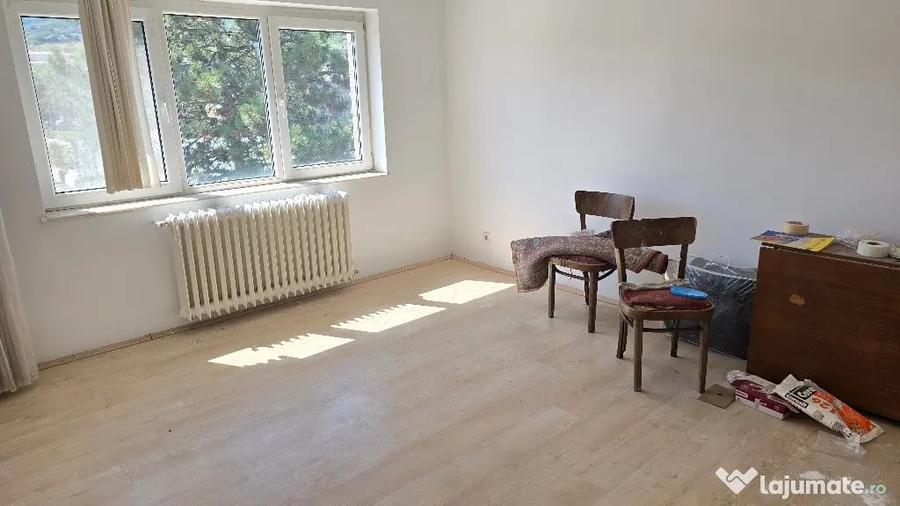 Vand apartament cu 2 camere decomandat Deva, zona Eminescu (Politie) - 8