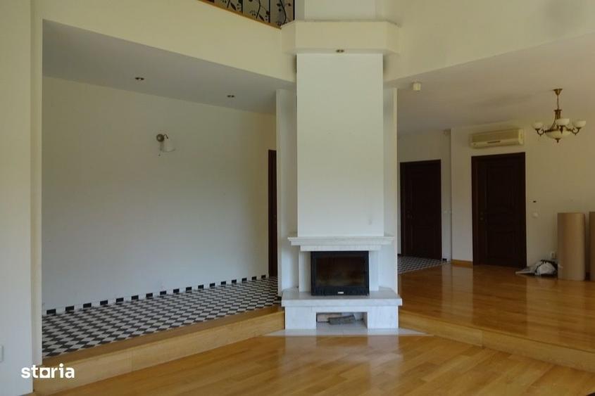 Vila individuala cu piscina, 6 camere, Iancu Nicolae - 1