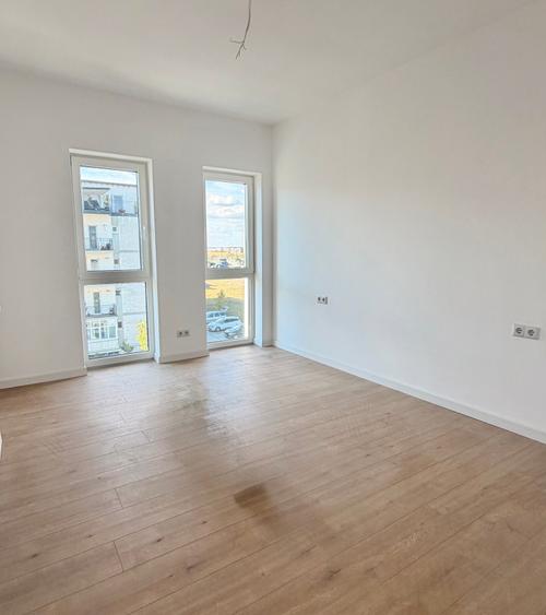 Apartament cu 2 camere semidecomandat în Turnișor
