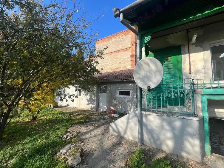 Casă cu 3 camere cu Teren 652 Mp în Pârneava