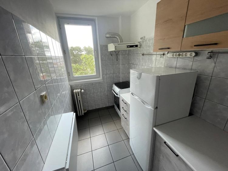 Inchiriere apartament 3 camere 1 Mai Domenii - 1