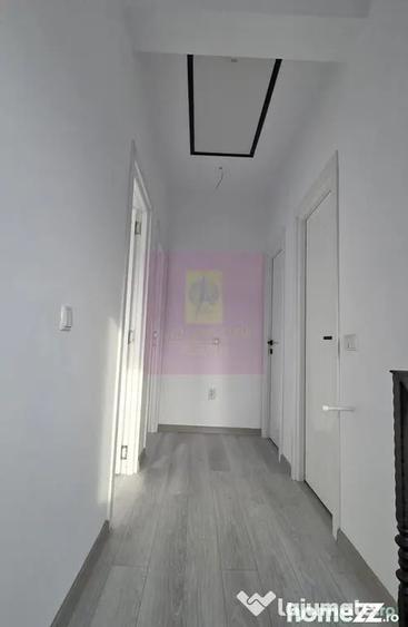 Casă cu 4 camere cu Teren 450 Mp în Brebu