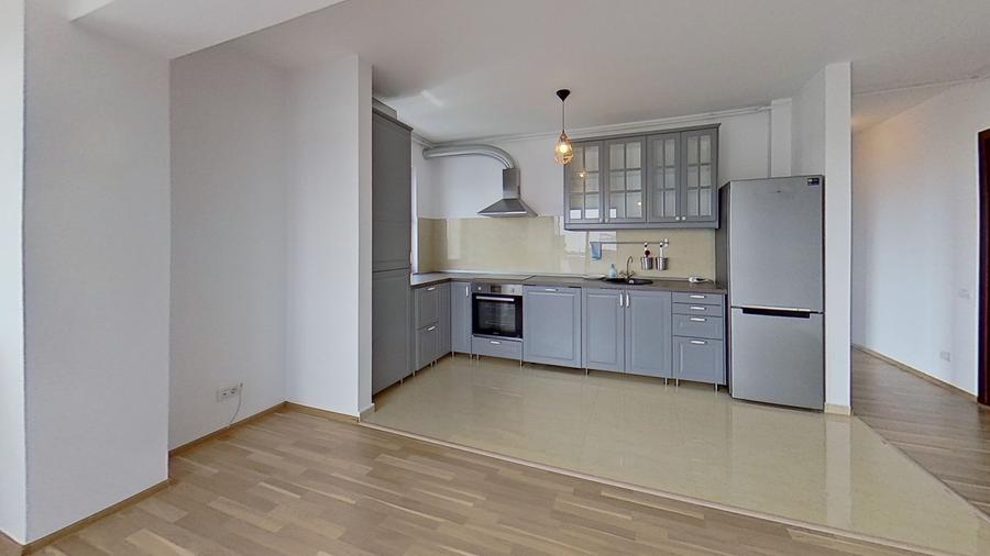 Apartament cu 3 camere în Băneasa