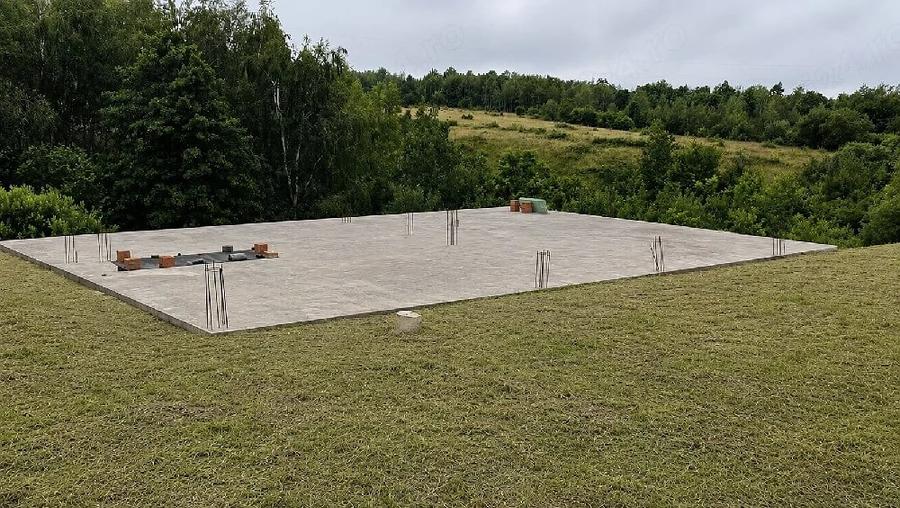 Casă cu 4 camere cu Teren 1135 Mp în Exterior Vest