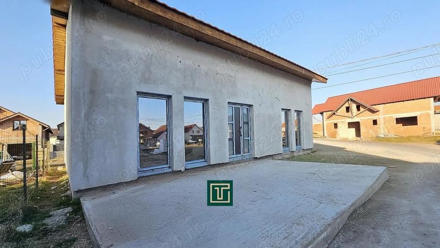Casă cu 3 camere cu Teren 303 Mp în Fântânele