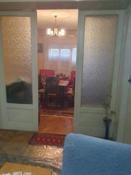 Apartament cu 4 camere decomandat în Turda