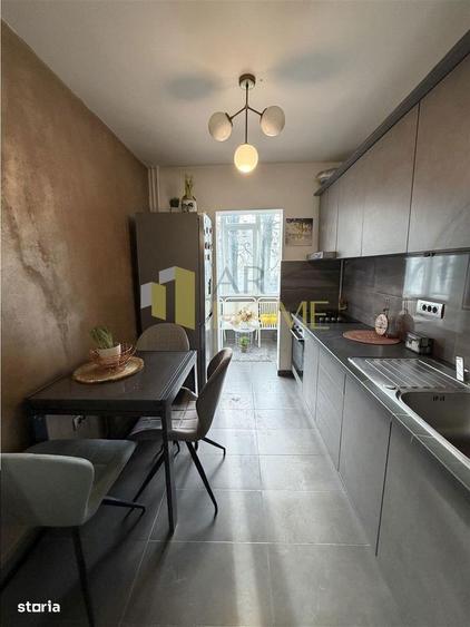 Apartament 3 camere, decomandat, Ploiesti, Democratiei Bd. Castanilor - 3