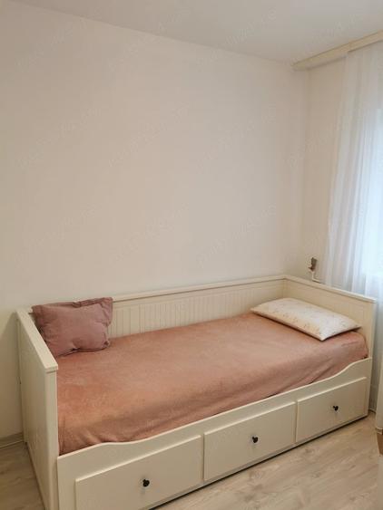 Apartament cu 2 camere decomandat în Plăvăț II