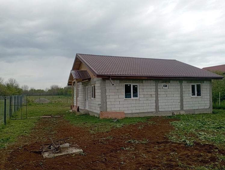 Casă cu 2 camere în Siliștea Snagovului