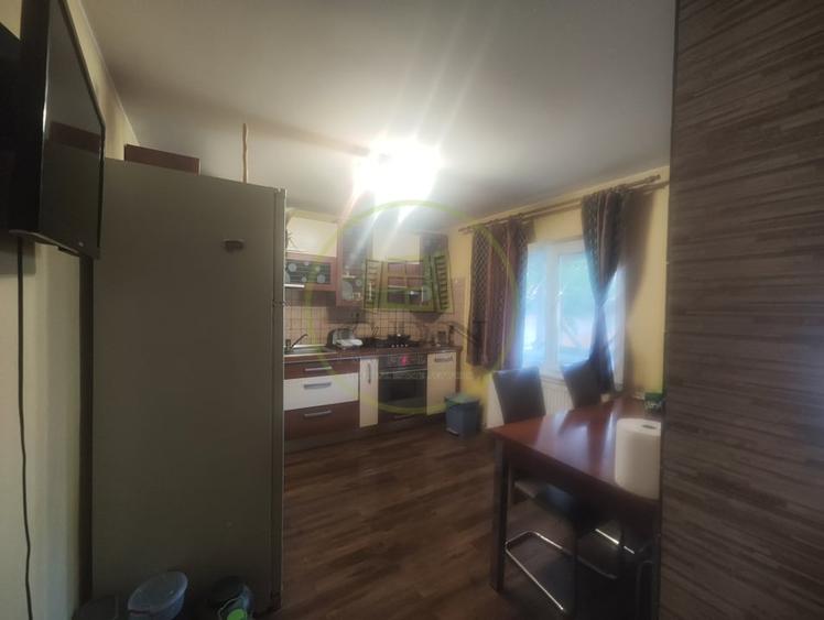 Casă individuală cu 4 camere cu Teren 500 Mp în Malu Mare
