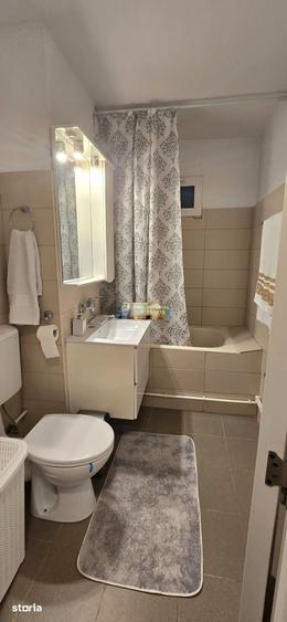 Apartament cu 2 camere semidecomandat în Inel II