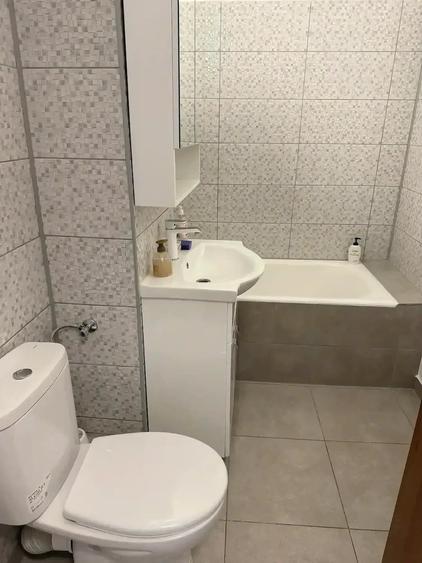 Apartament cu 2 camere decomandat în Gheorghe Lazăr
