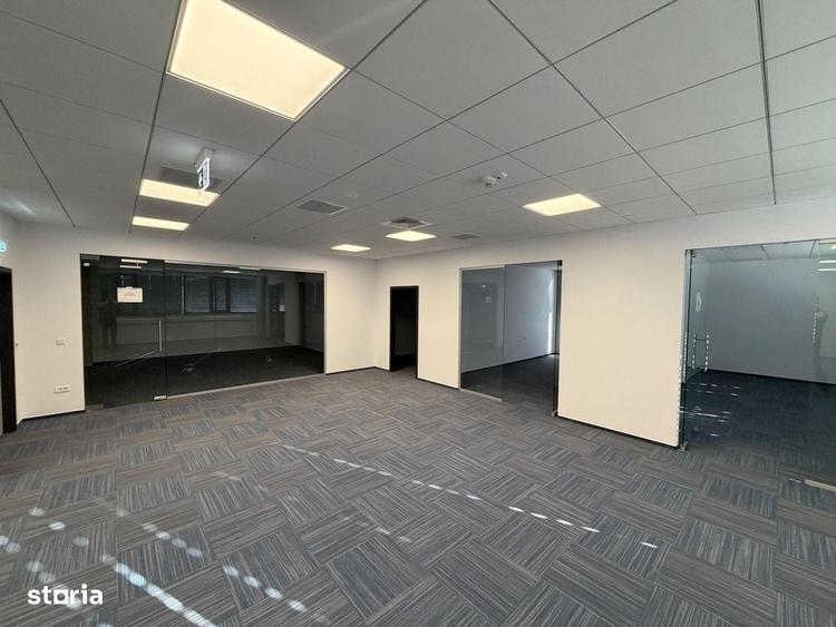Spațiu comercial, de 3,500 mp, în Noua