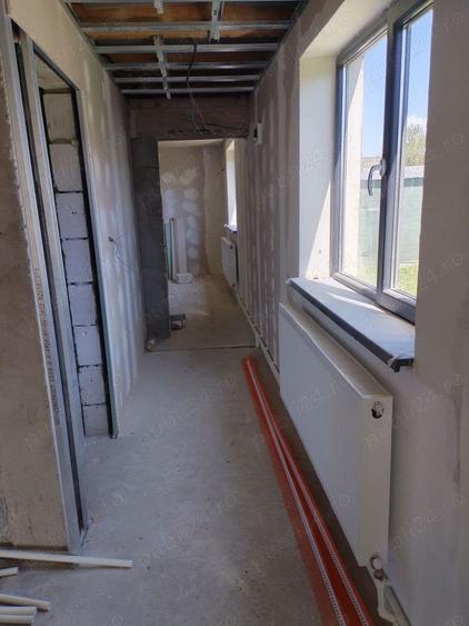 Casă cu 6 camere cu Teren 1000 Mp în Turnu Măgurele