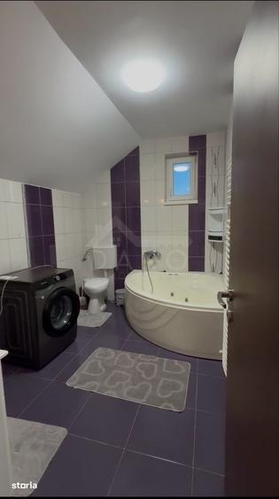 Casă cu 4 camere cu Teren 400 Mp în Central