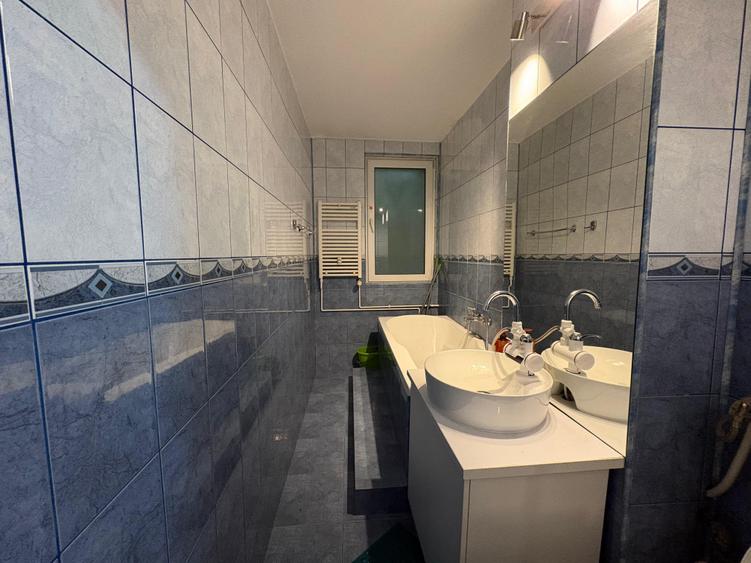 Garsonieră decomandată în Berceni