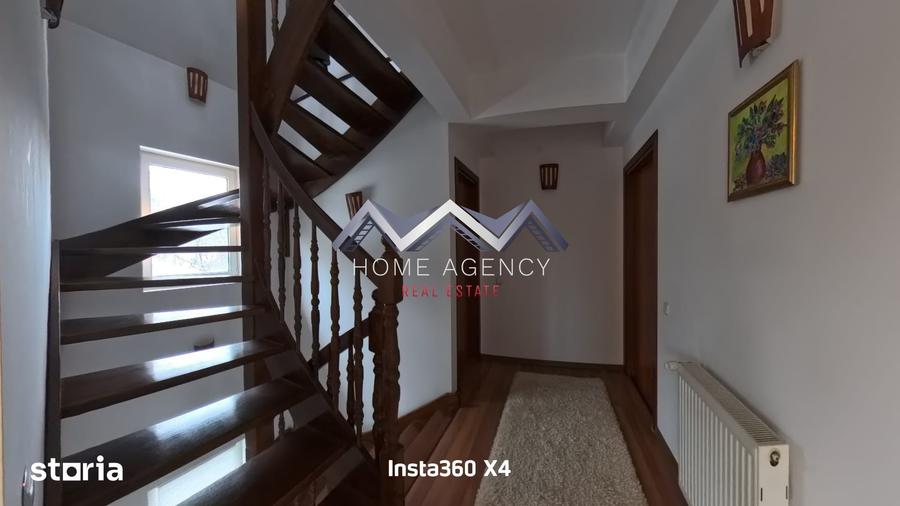 Casă cu 6 camere cu Teren 868 Mp în Central