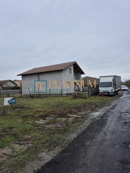 Teren Construcții intravilan de 710 mp, în Ghiroda
