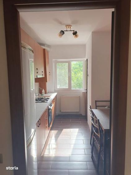 Apartament cu 2 camere decomandat în Valea Aurie