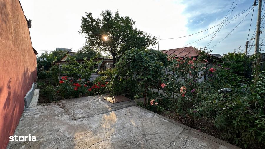 Casă cu 3 camere cu Teren 386 Mp în Alexandriei