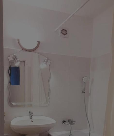Apartament cu 2 camere decomandat în Drumul Taberei