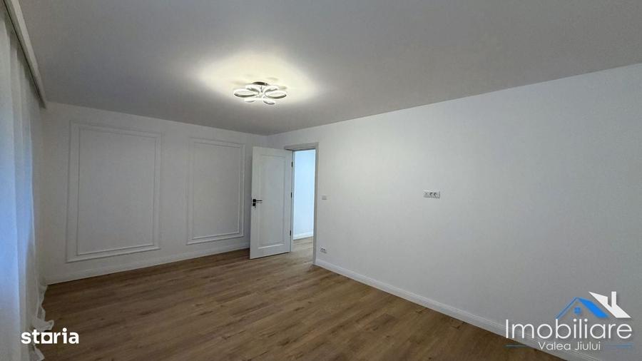 Apartament 2 camere Petrosani. Zona centrala. finisaje premium - 5