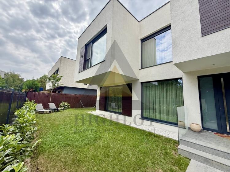 Casă individuală cu 5 camere cu Canalizare în Pipera