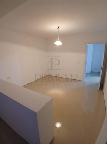 Apartament cu 2 camere decomandat în Dâmbovița