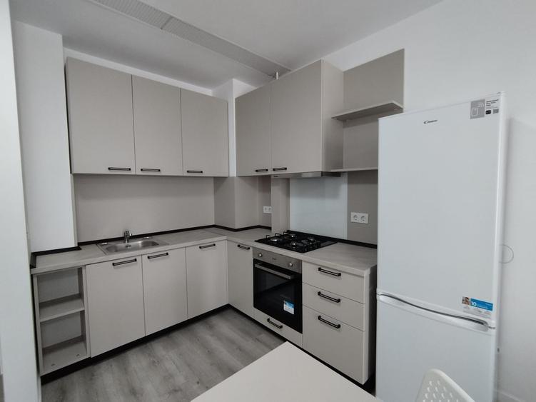 Apartament cu 2 camere decomandat în Boreal