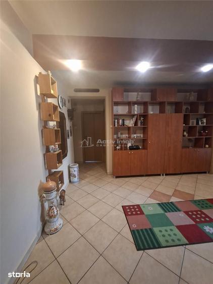 Apartament cu 3 camere decomandat în Ștrand