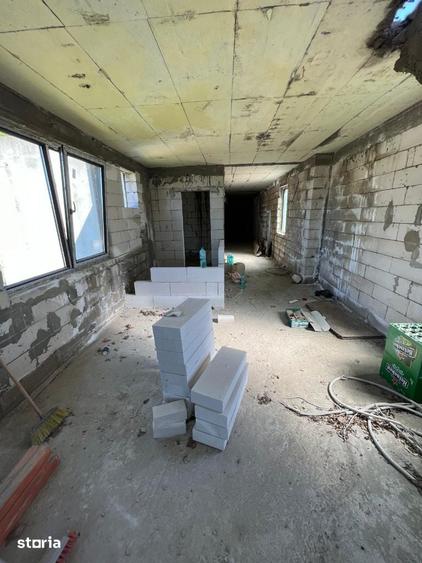 Casă cu Teren 350 Mp în Eforie