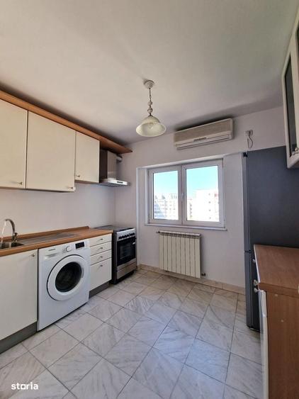 Apartament cu 4 camere în 13 Septembrie