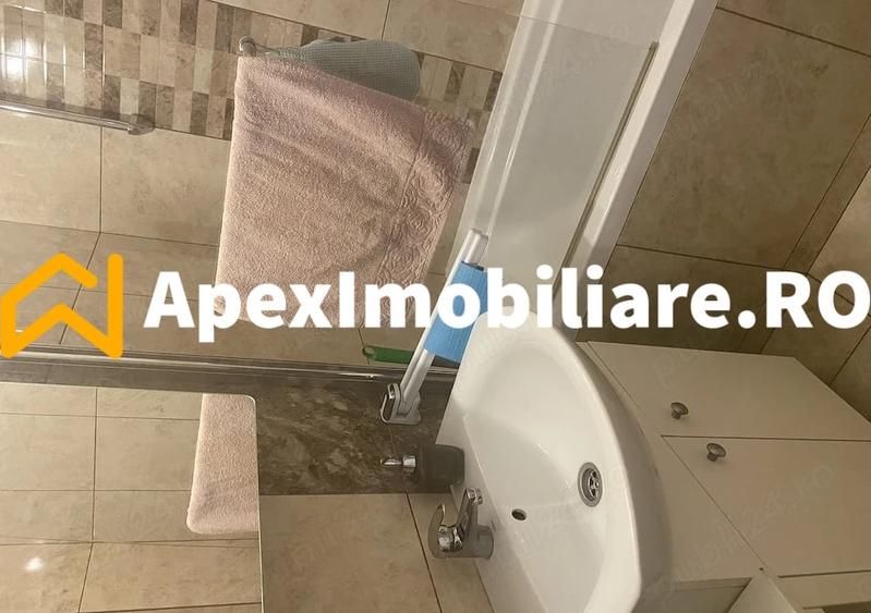 Apartament cu 3 camere semidecomandat, mobilat în Gara de Nord