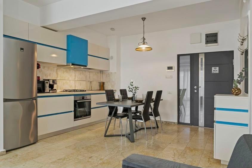 Apartament de vanzare 3 camere Mamaia - 10