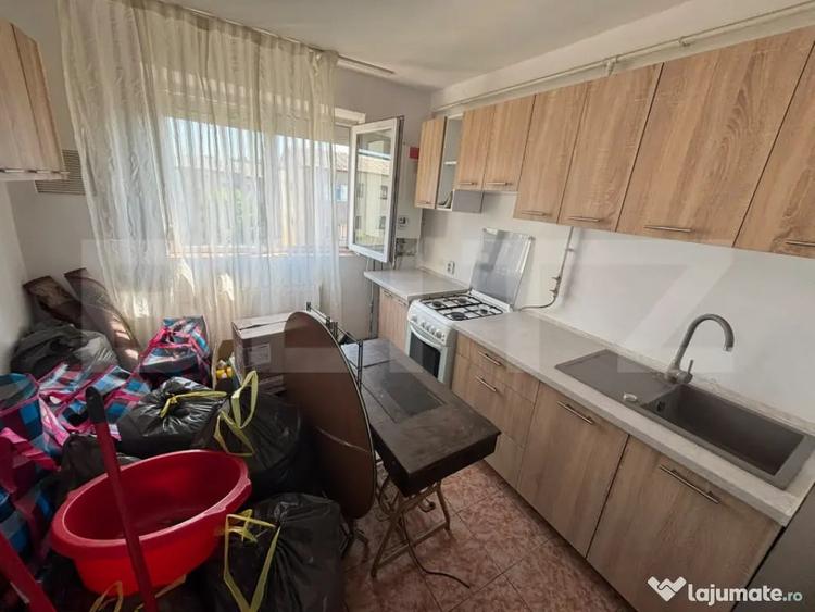 Apartament cu 2 camere semidecomandat în Central