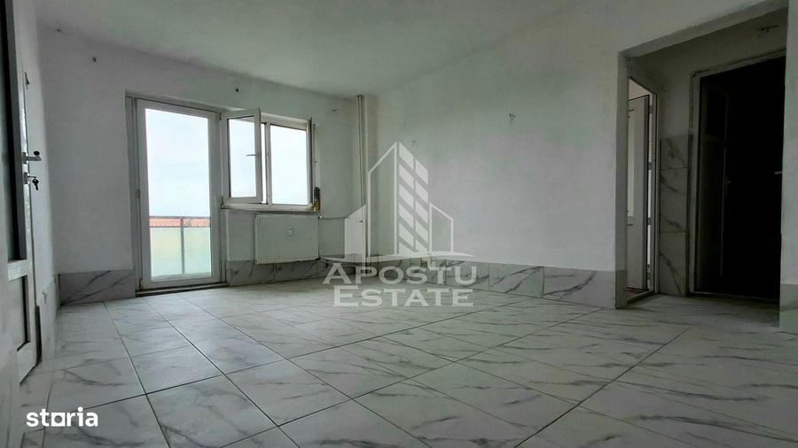 Apartament cu 4 camere în Sud