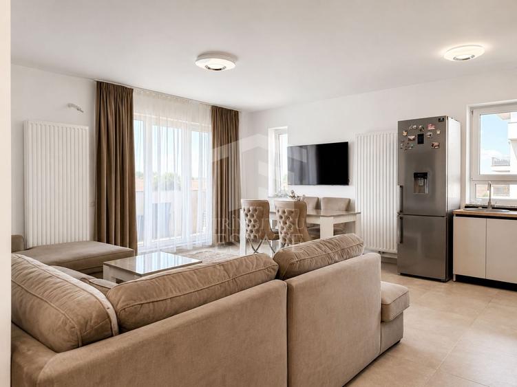 Apartament cu 3 camere semidecomandat, mobilat în Tomis Plus