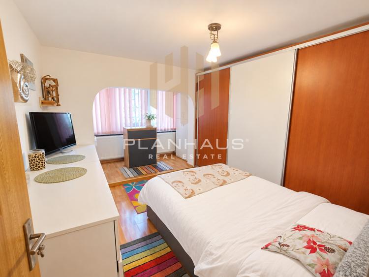 Apartament cu 3 camere decomandat în Hotvon