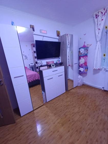 Apartament cu 2 camere decomandat în E3